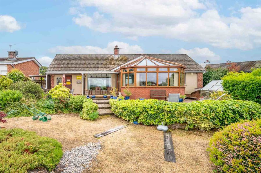 4 Rathmoyle Park
