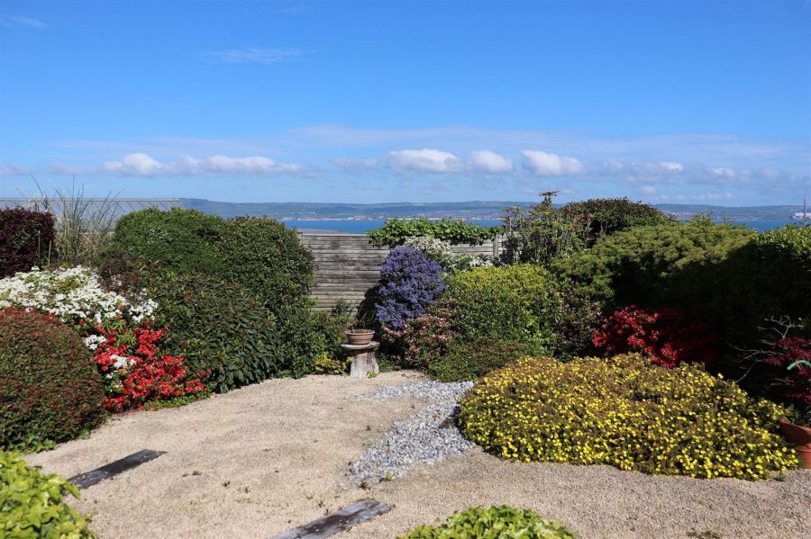 4 Rathmoyle Park