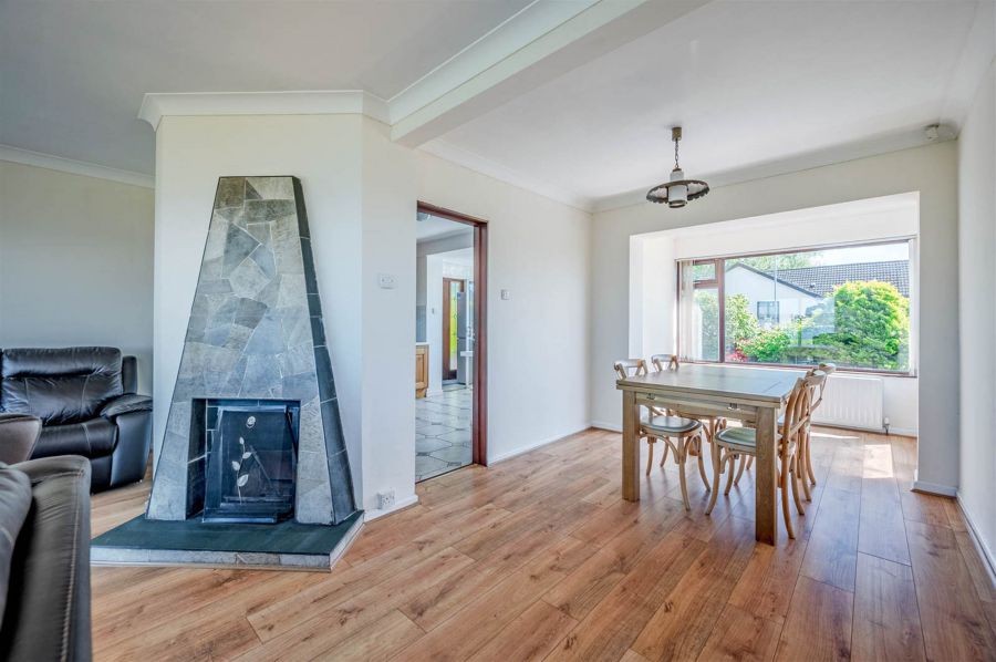 14 Rathmoyle Park