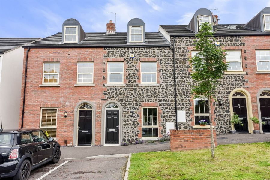 11 Gransha Wood,dundonald, BT16 2FG
