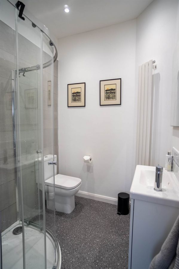 95 Downshire Road