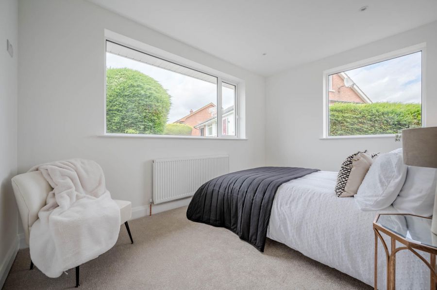 16 Ferndene Road