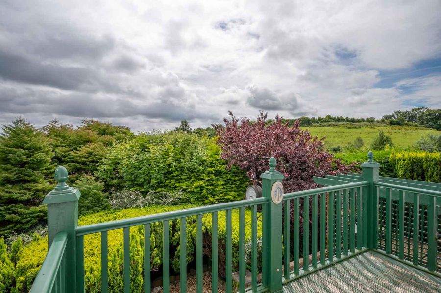 16 Ferndene Road