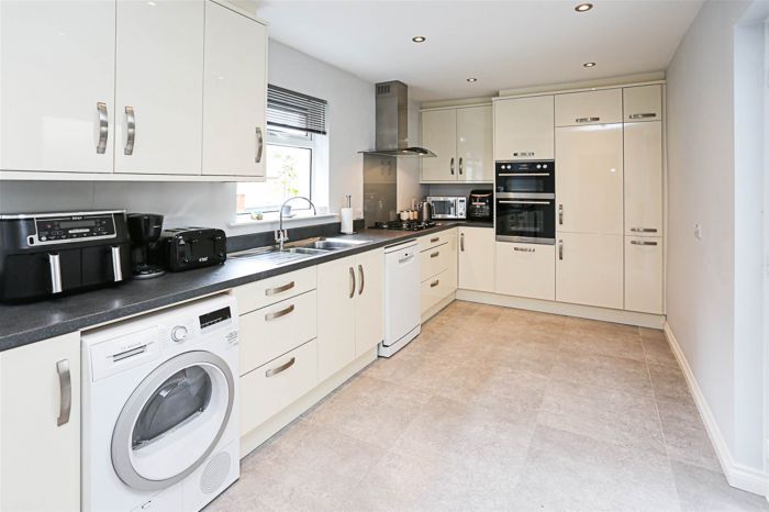 78 Clandeboye Road