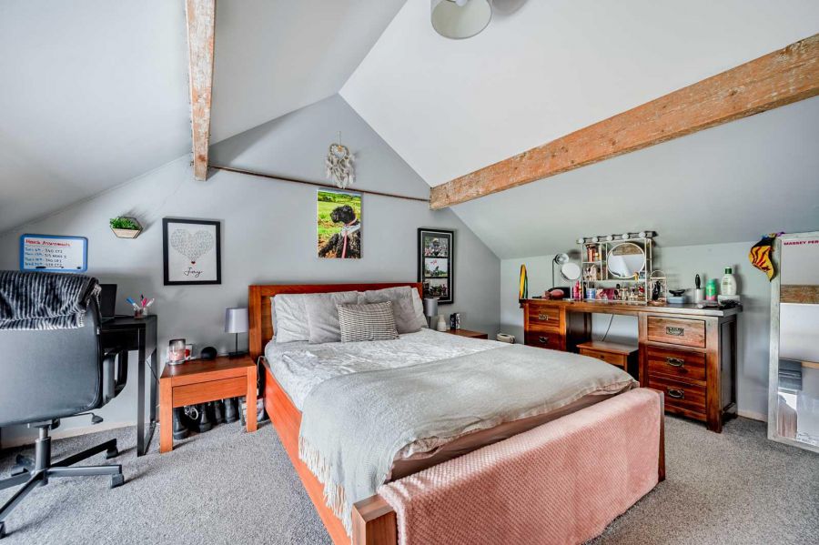 Laurelbank Lodge, 76 - 76B Ballymiscaw Road