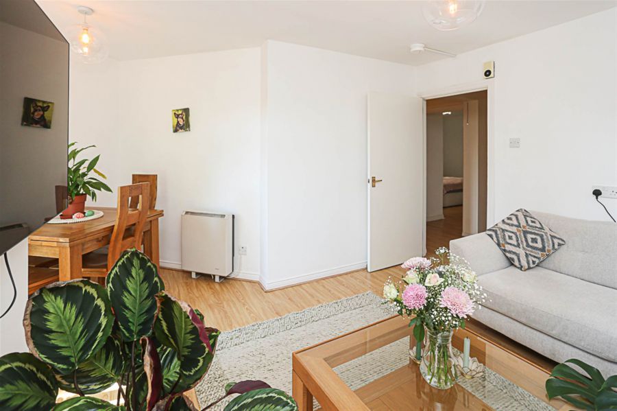 3 O'neills Place