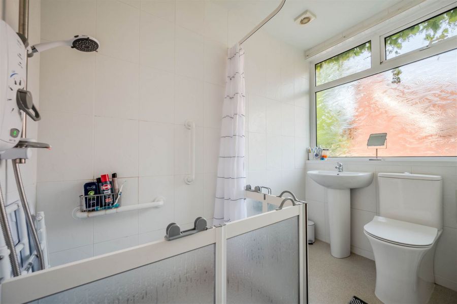 8 Innisfayle Park