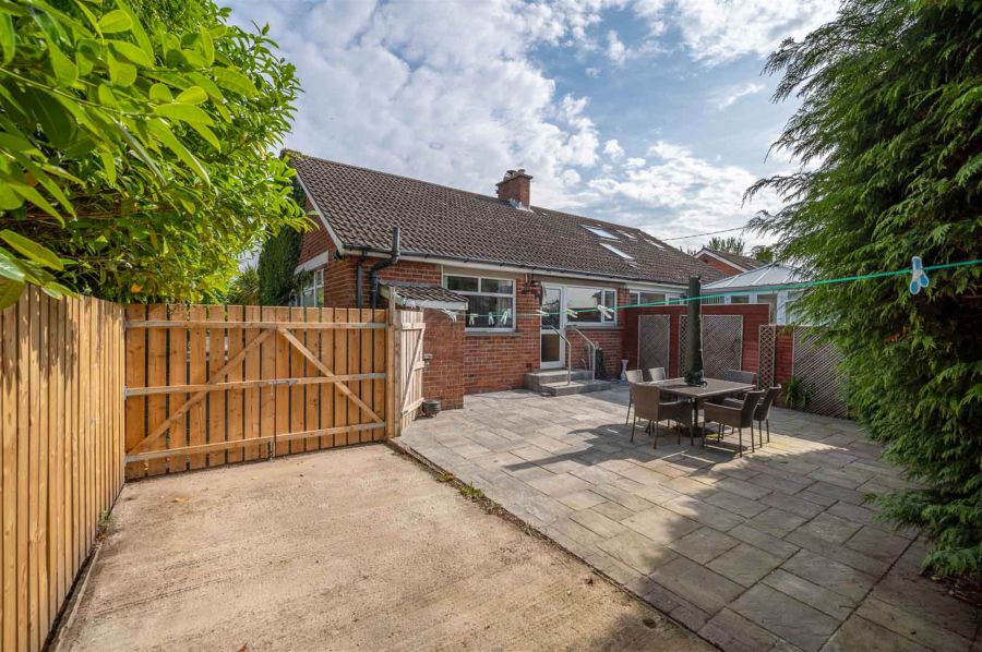 8 Innisfayle Park