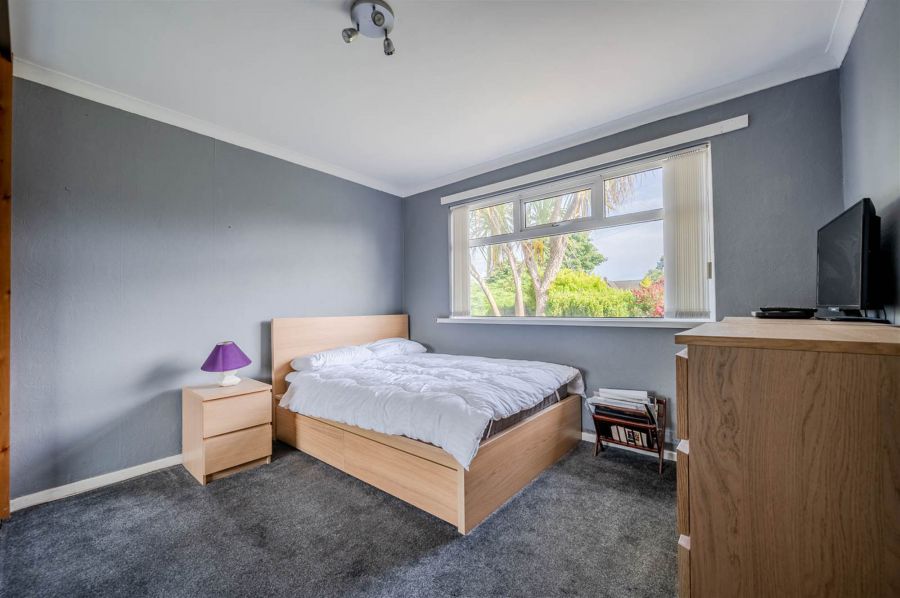 8 Innisfayle Park
