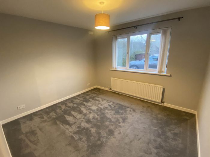 Apt 2 Blackwood Court