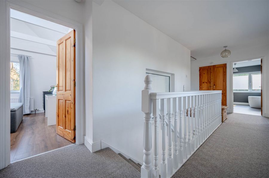 8 Croft Road