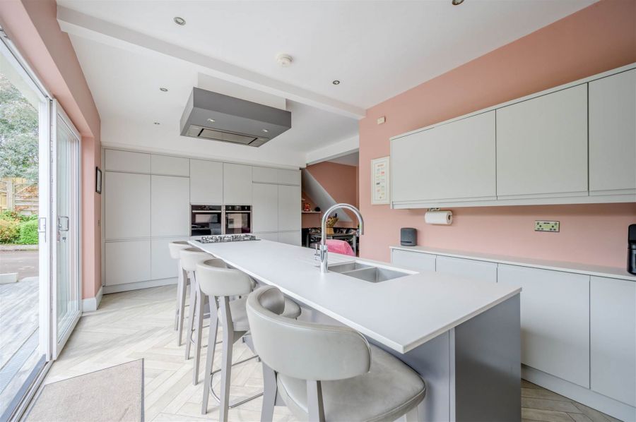 7 Seahill Road