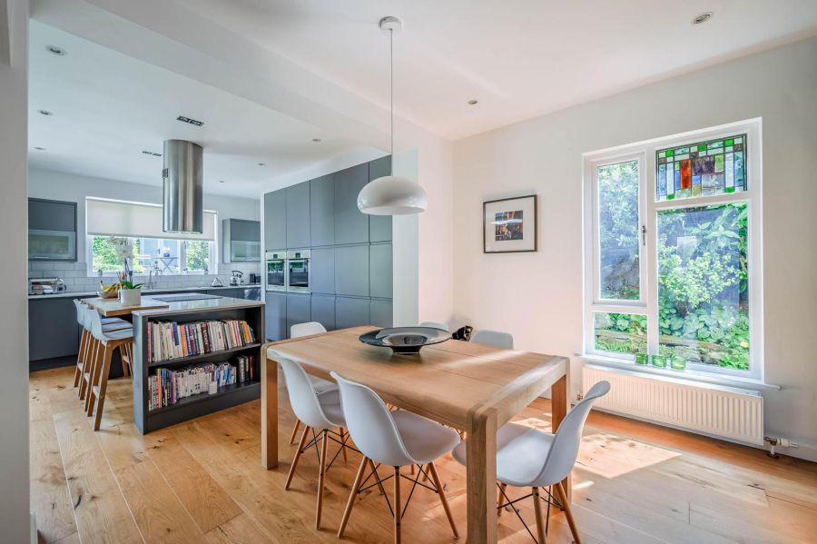 31 Beverley Hills