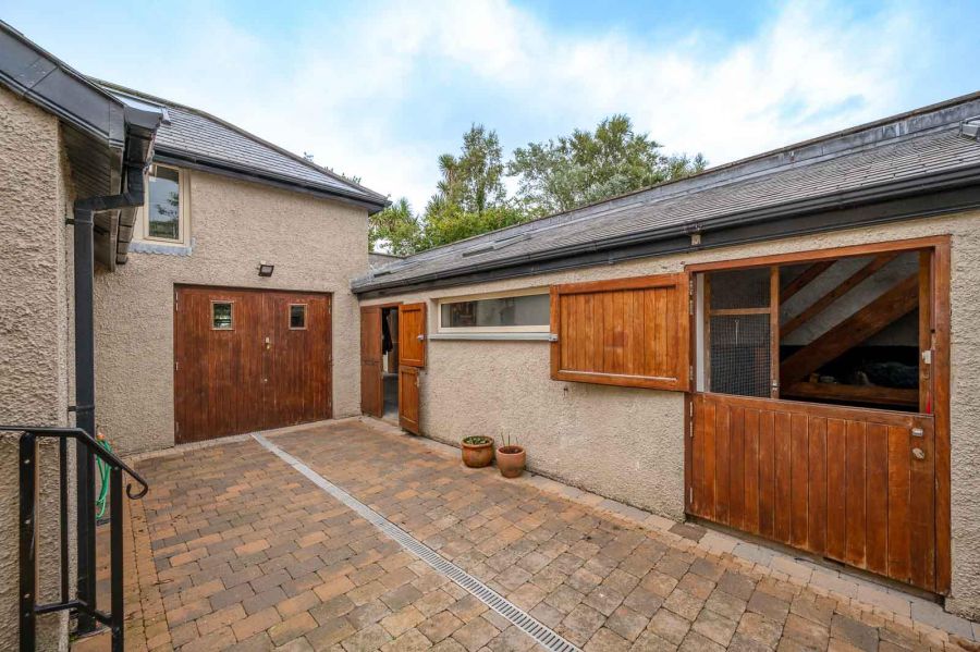 Briar Hill House, 3 Newtownards Road