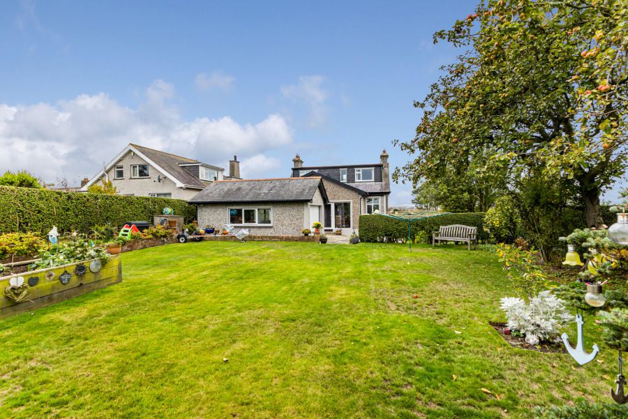 11 Ballymaconnell Road
