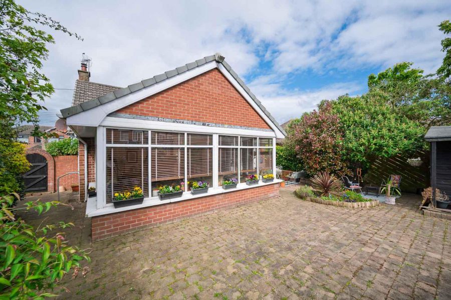 14 Towerview Crescent