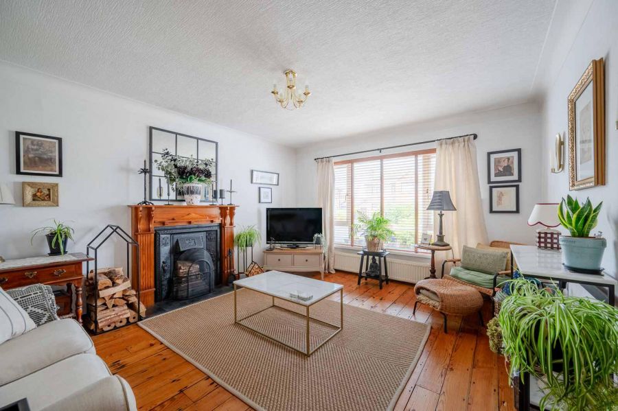 14 Towerview Crescent