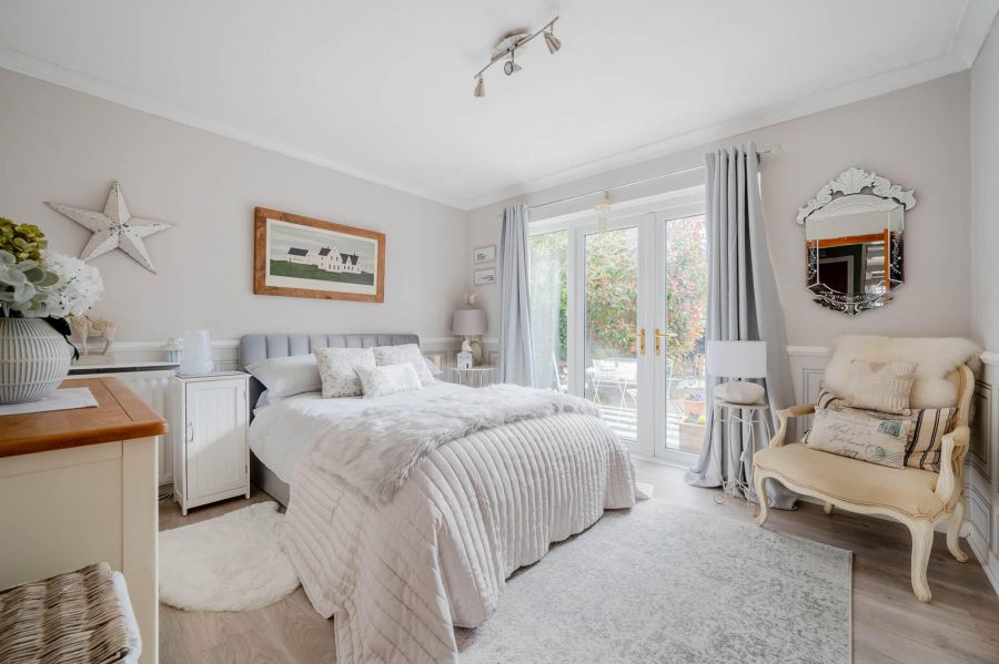 14 Towerview Crescent