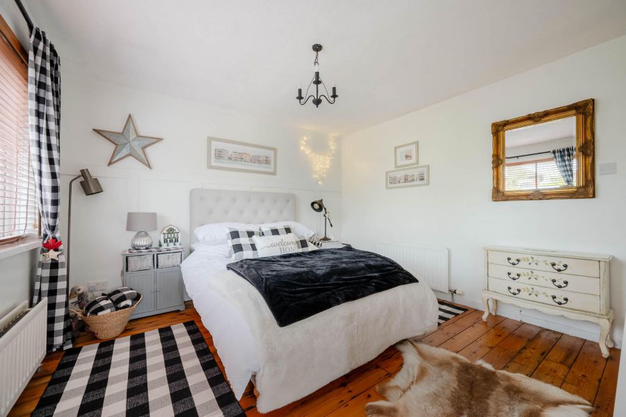 14 Towerview Crescent