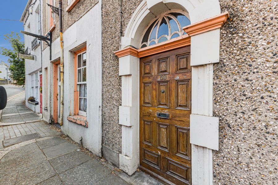 59 High Street