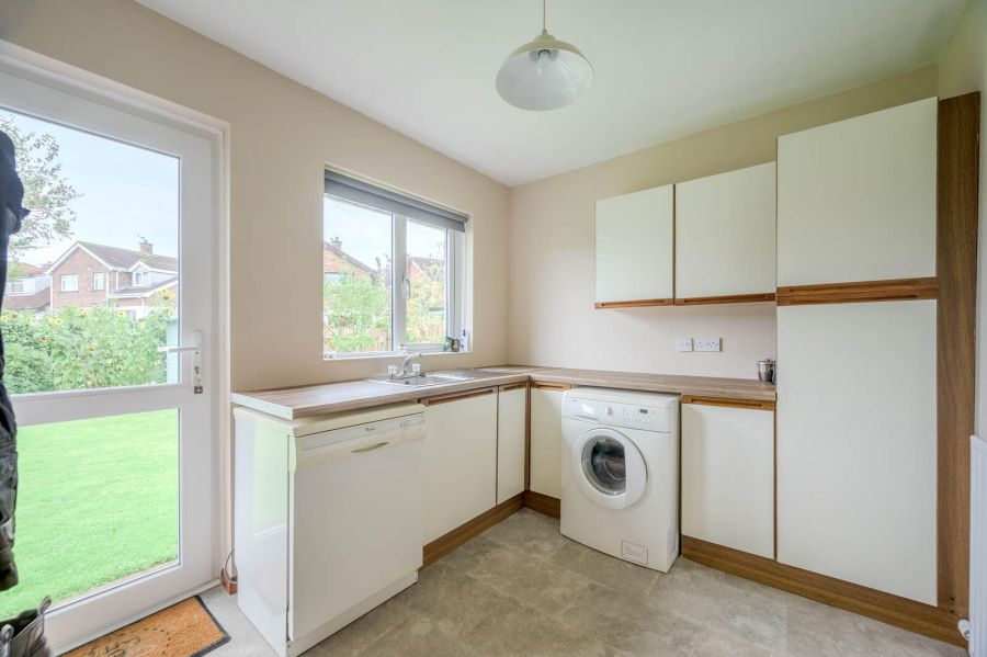 19 Tadworth