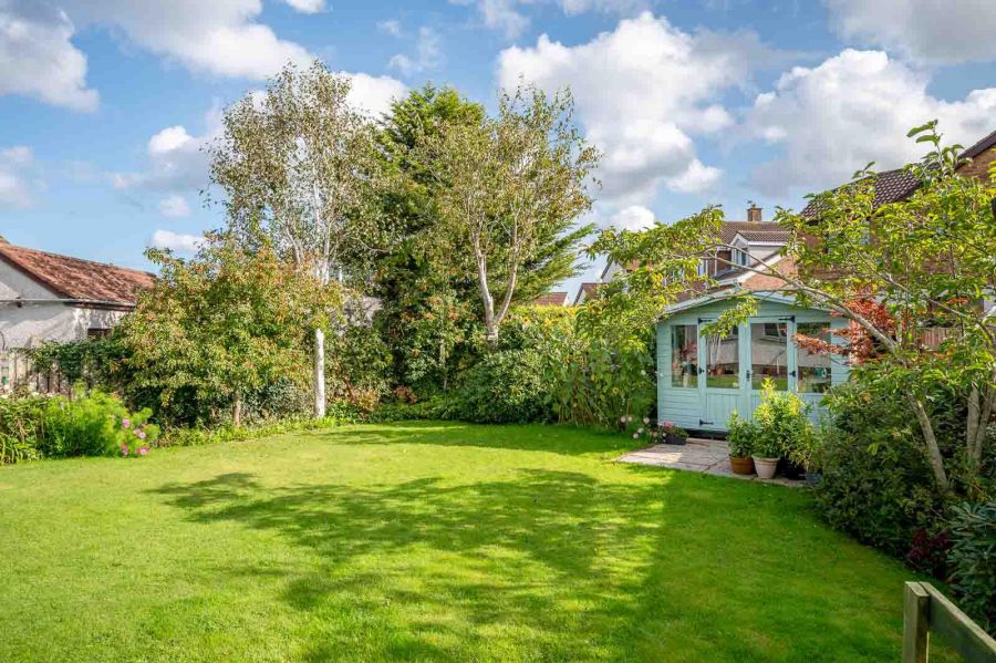 19 Tadworth