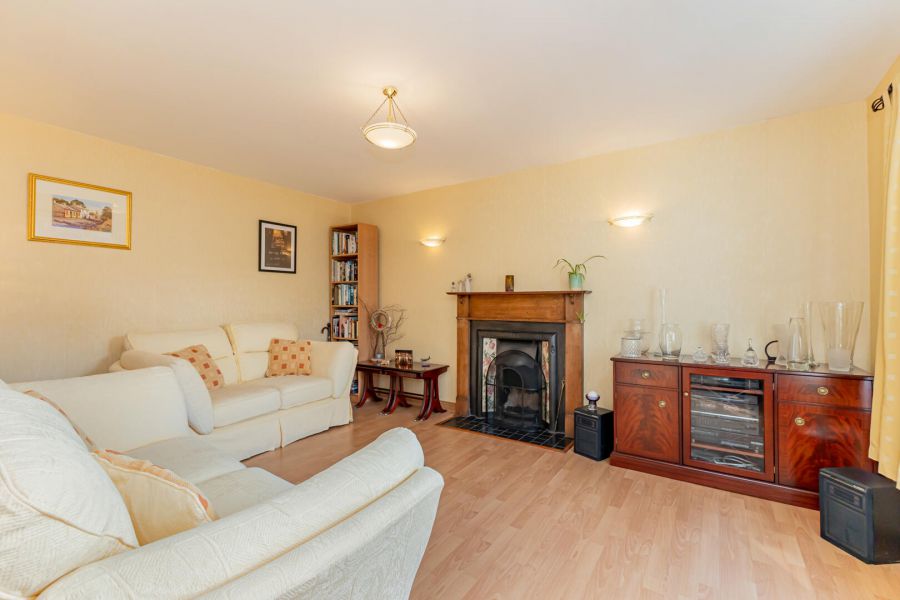 19 Tadworth