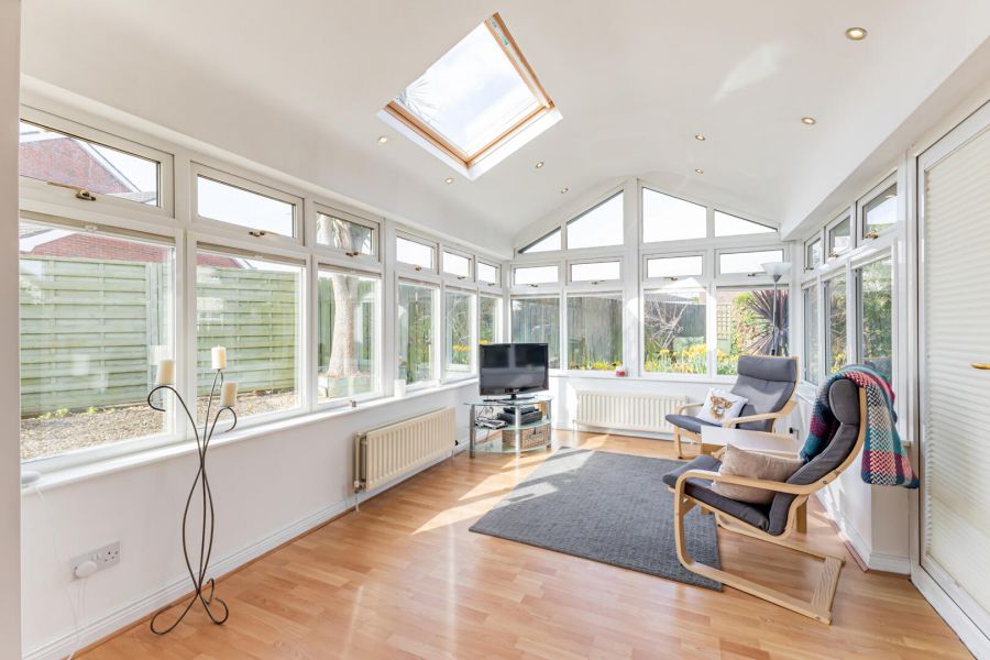 19 Tadworth
