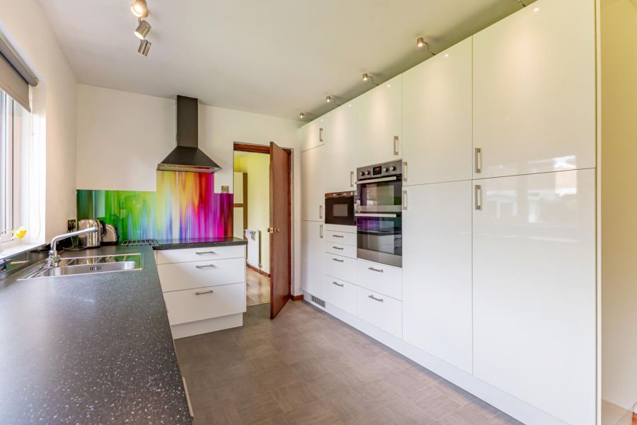 19 Tadworth