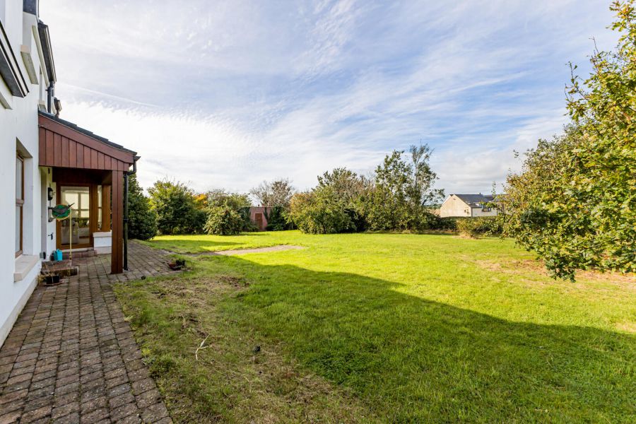 48 Deerpark Road