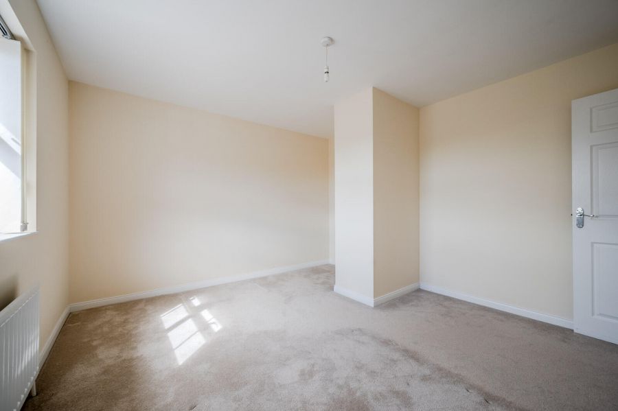 12 Cornmill Drive