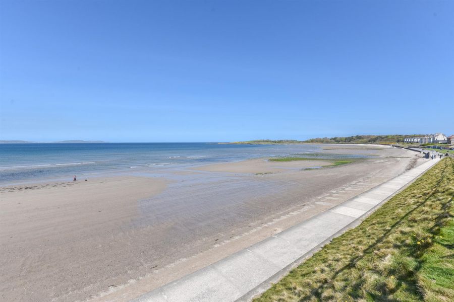 56 Ballyholme Esplanade