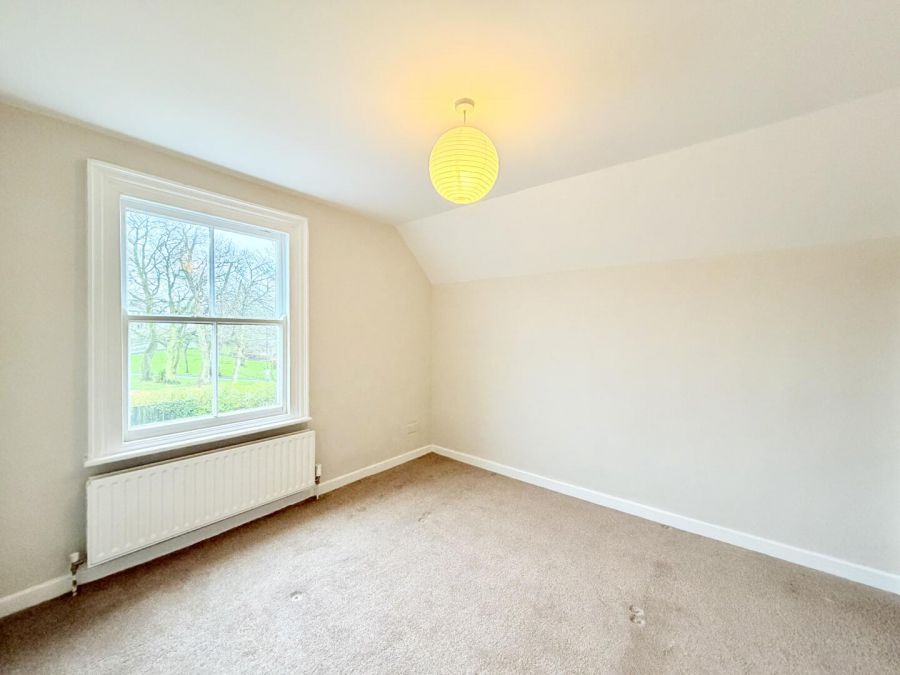 Willow Cottage, 82 Hamilton Road