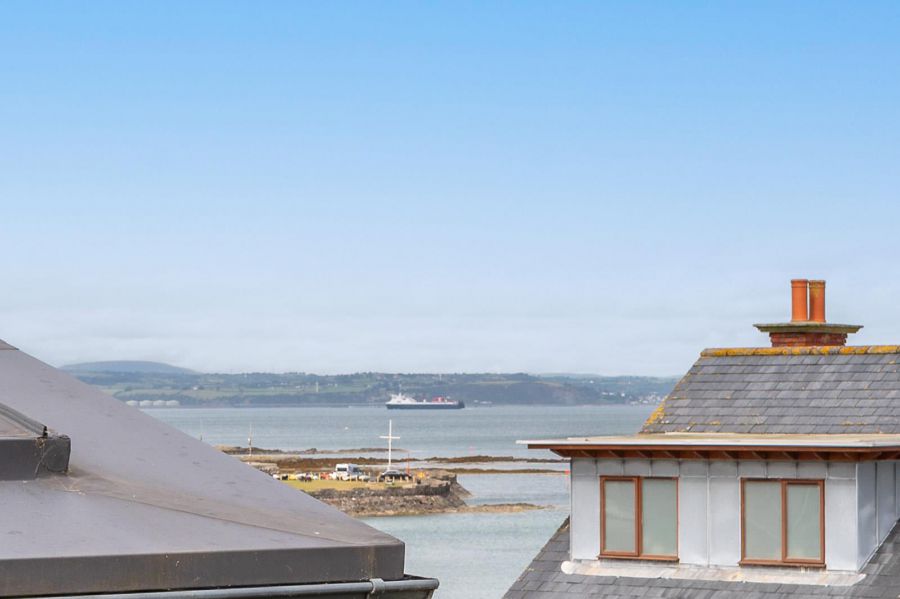 4 Cove View