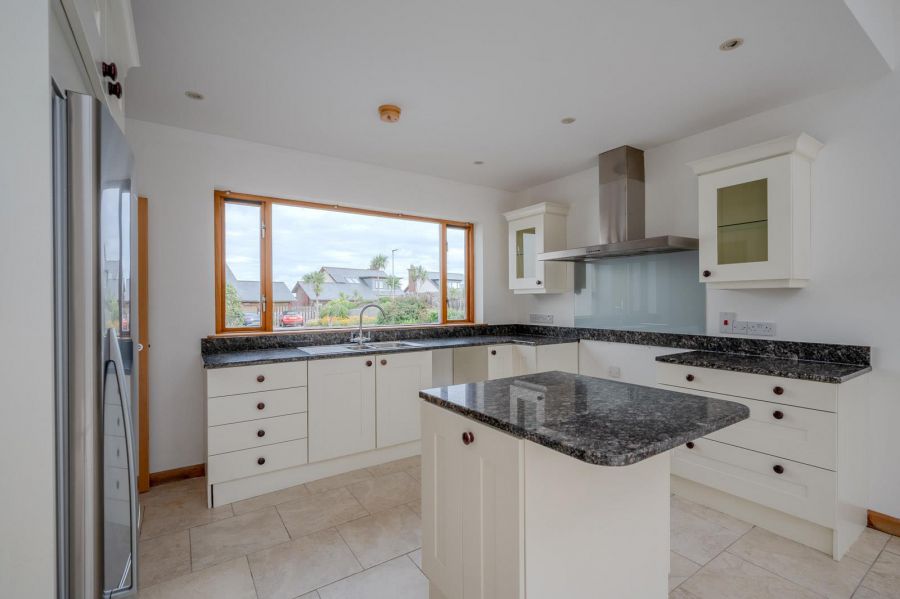 4 Cove View