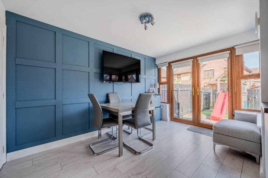 9 Bridgelea Court