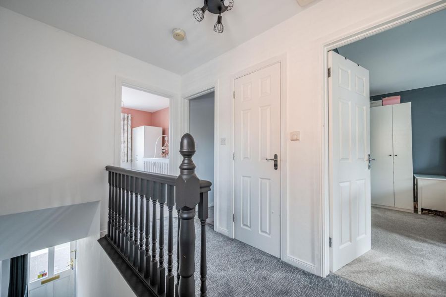 30 Cornmill Way