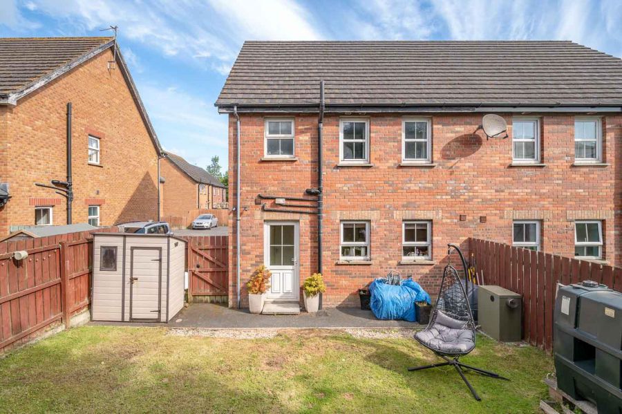 30 Cornmill Way