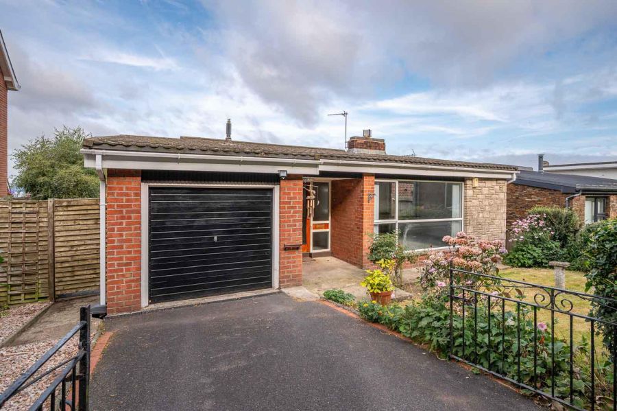 5 Kintyre Avenue