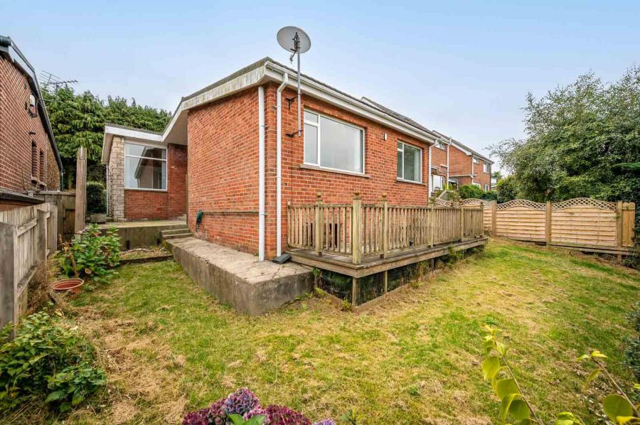 5 Kintyre Avenue