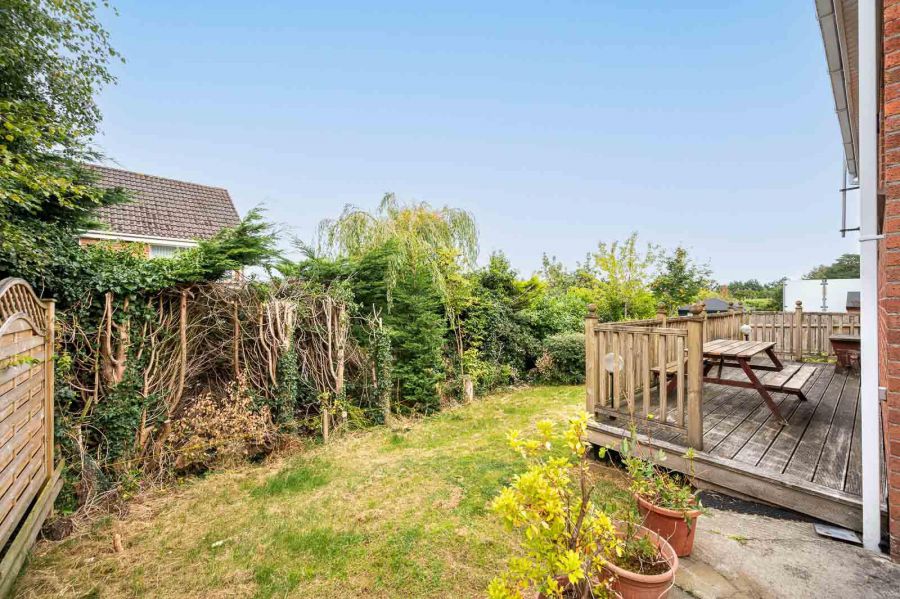 5 Kintyre Avenue