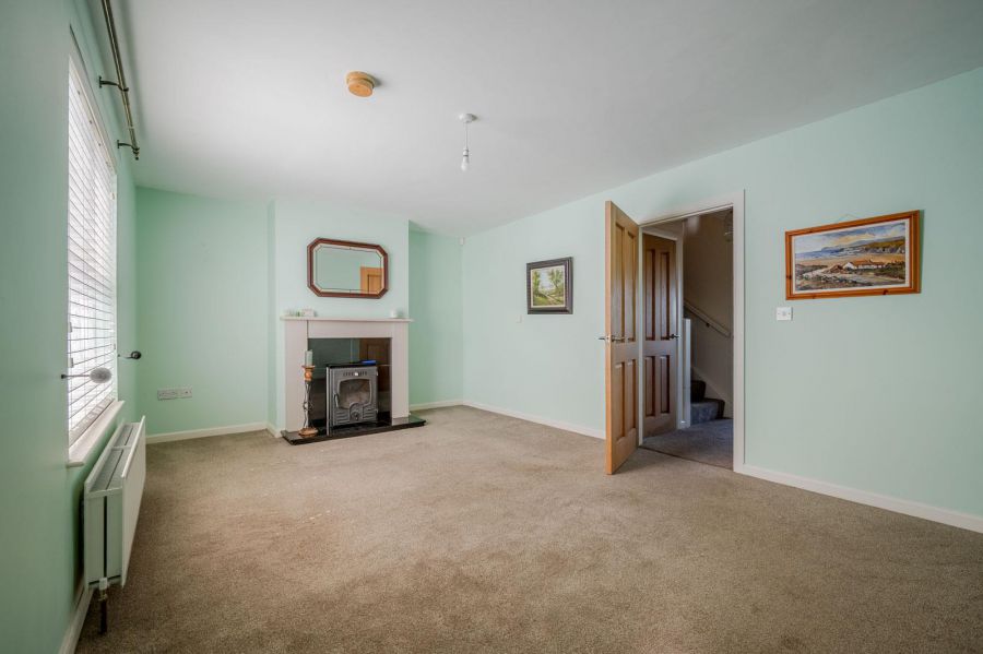 7 Greyabbey Road
