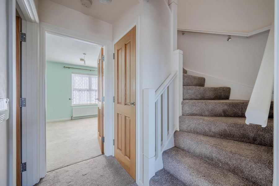 7 Greyabbey Road