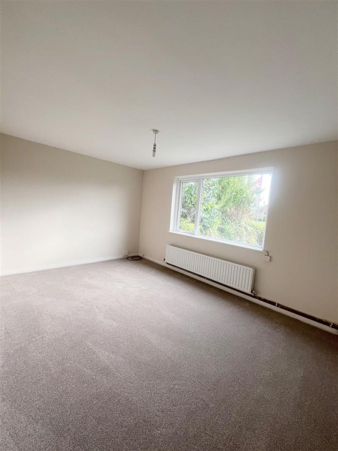 1 Churchill Park