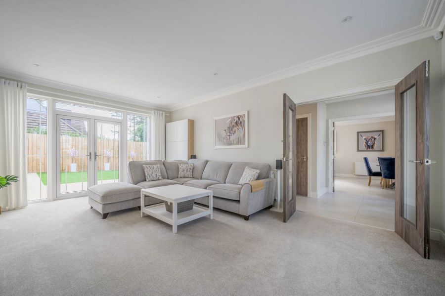 11 Brynmor Park