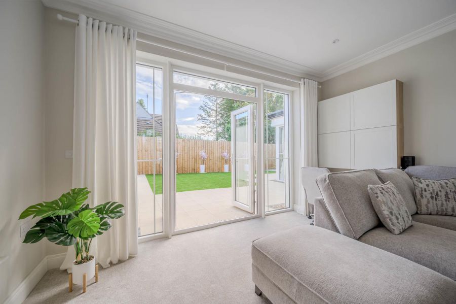 11 Brynmor Park