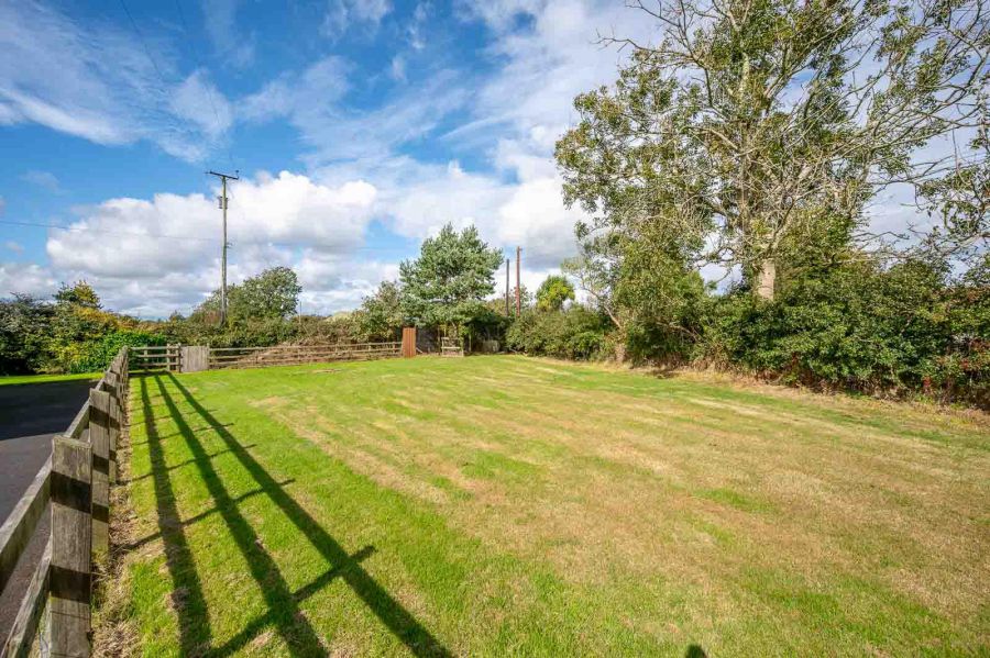 20 Killaughey Road South