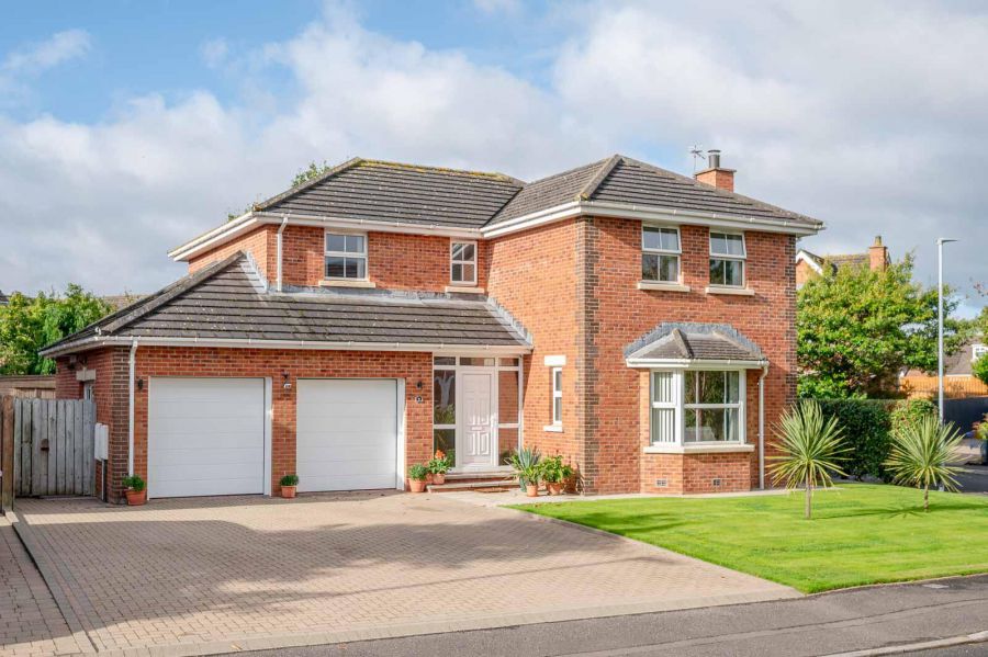 9 Ballycrochan Avenue