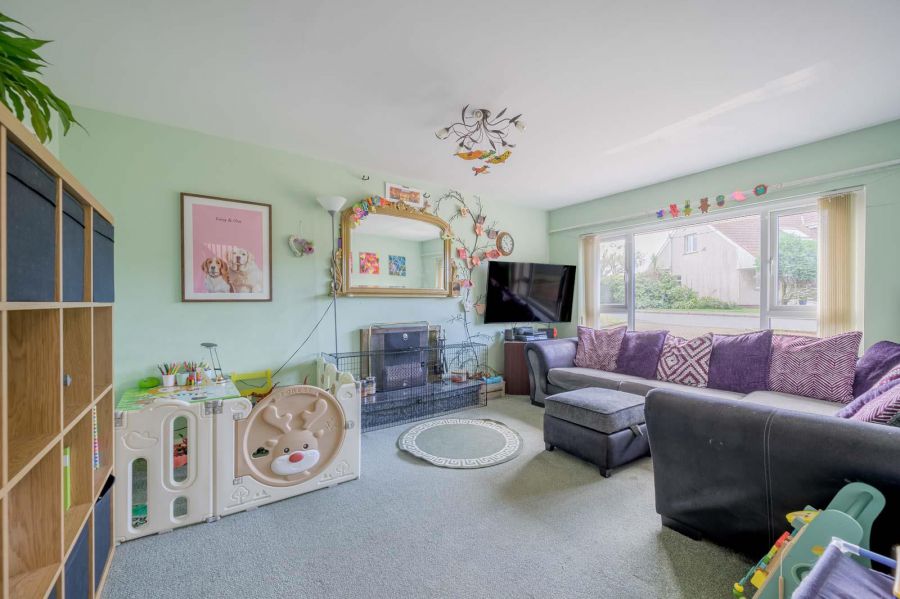 3 Edgewater Cove