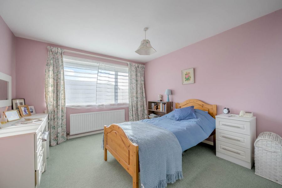 26 Sunningdale Park